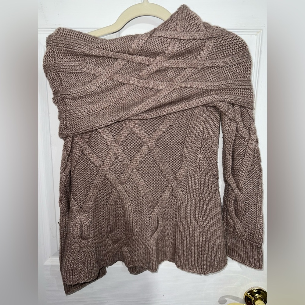Moda International Knit Sweater (XS)